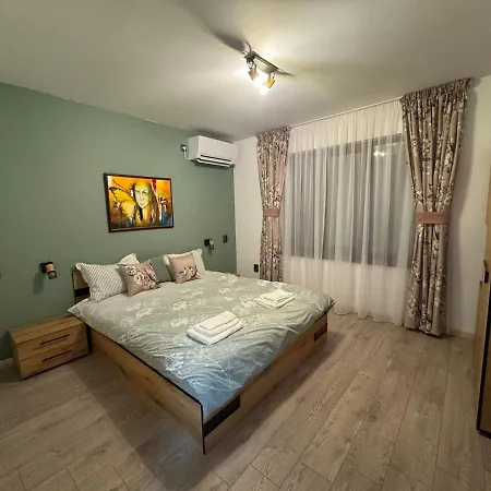 Kamberovi House * 卡洛费尔